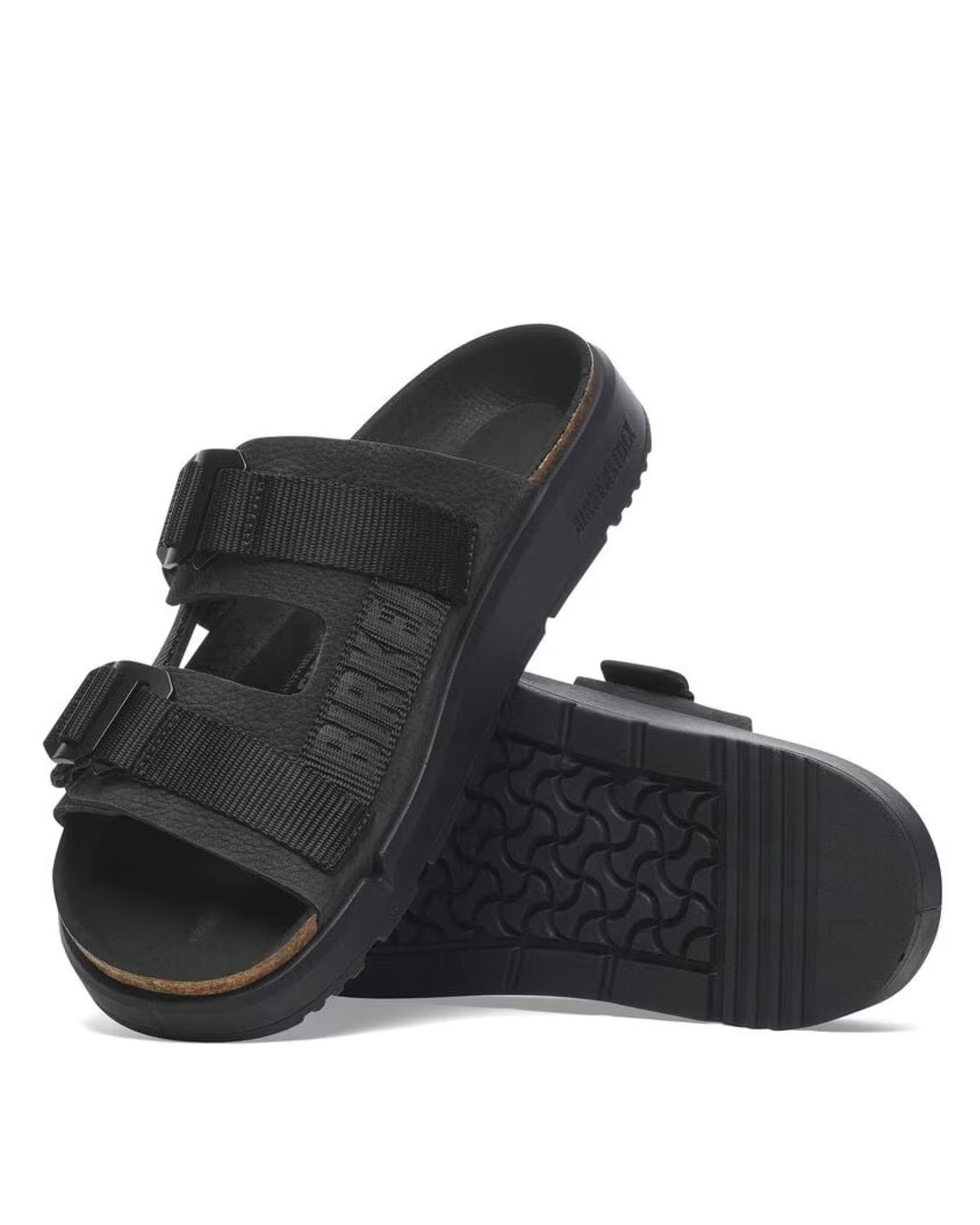 M Shinjuku City Trek 2-Strap Black 1029640