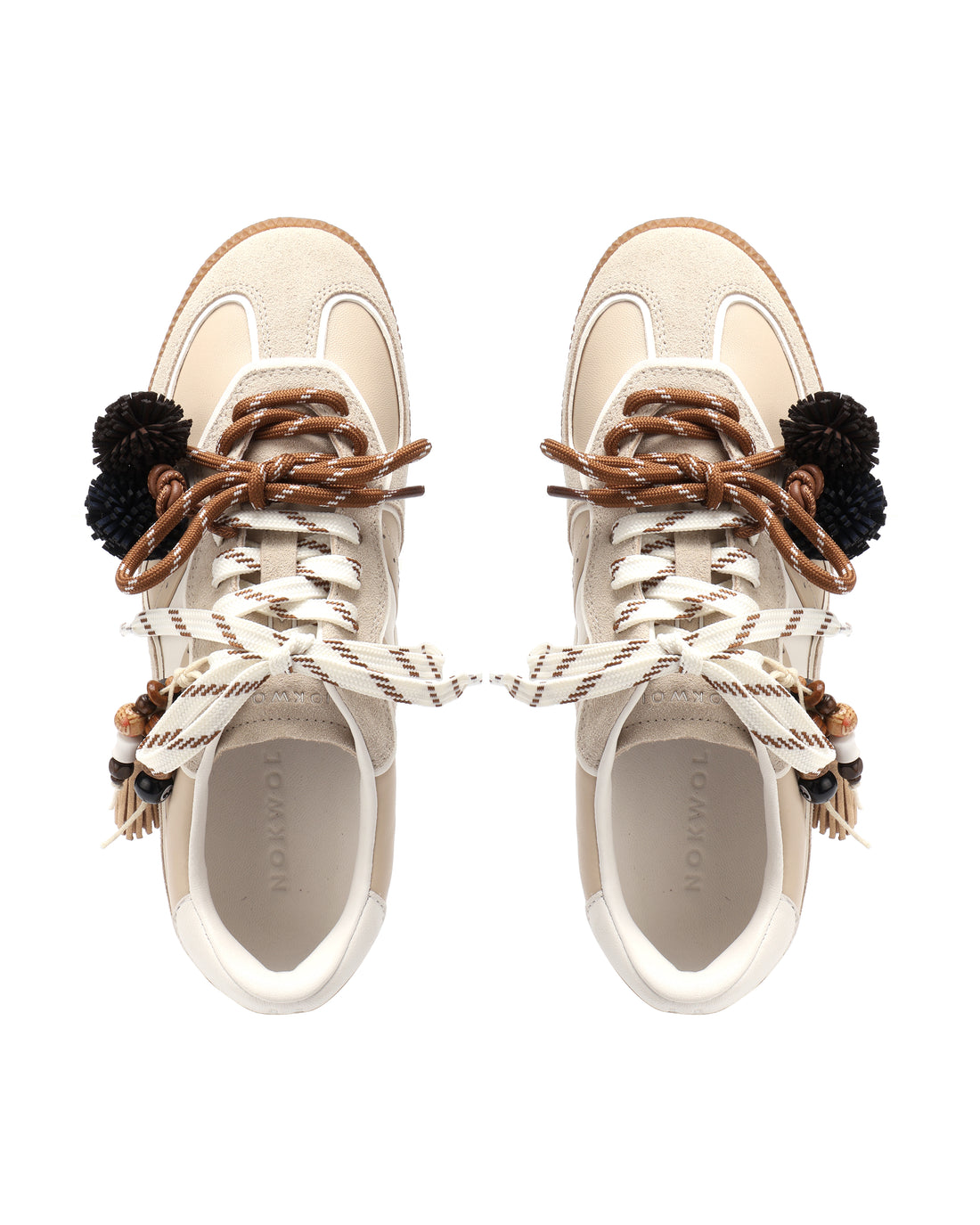 August Beige/White
