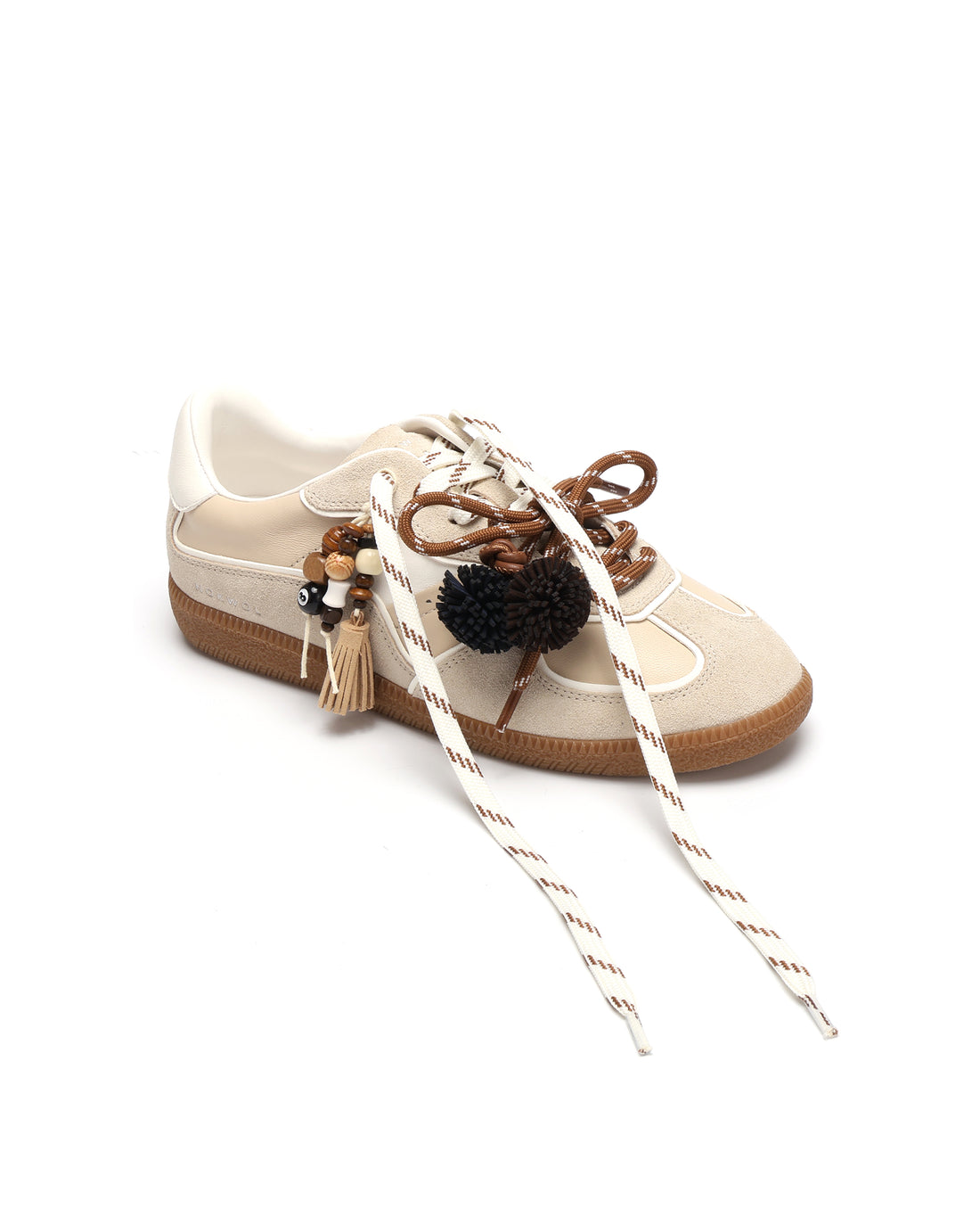 August Beige/White