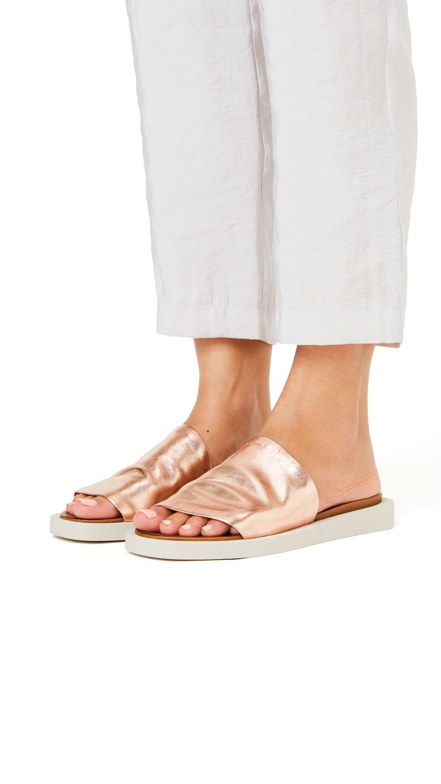 Bree Bronze Leather