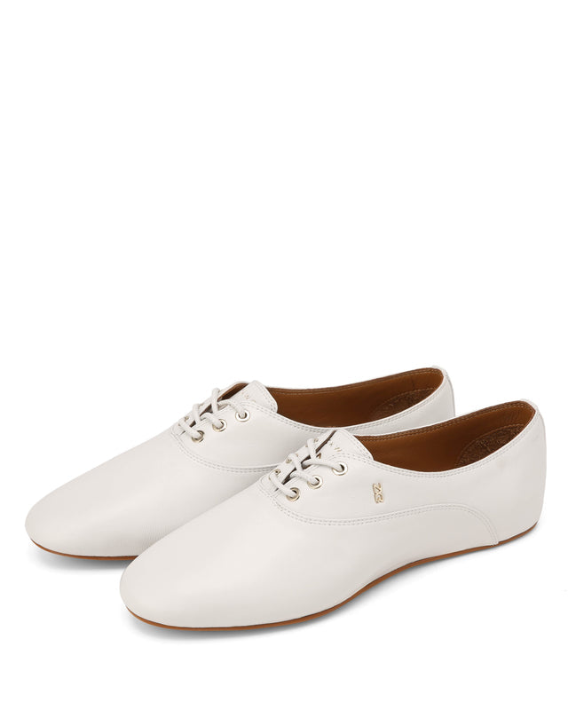 Calla White Leather