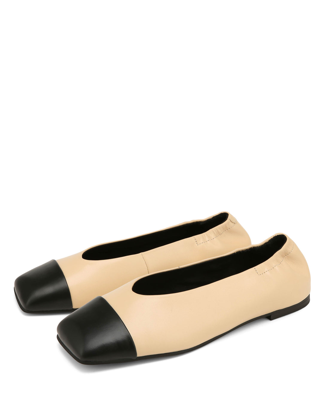 Clemmi Beige Leather/Black Toe