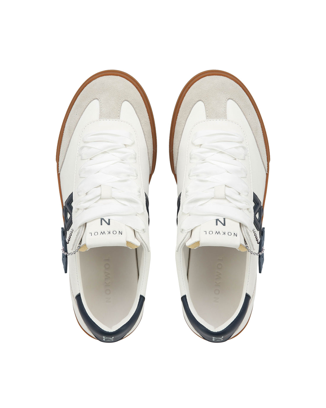 Cosmic White/Navy Leather