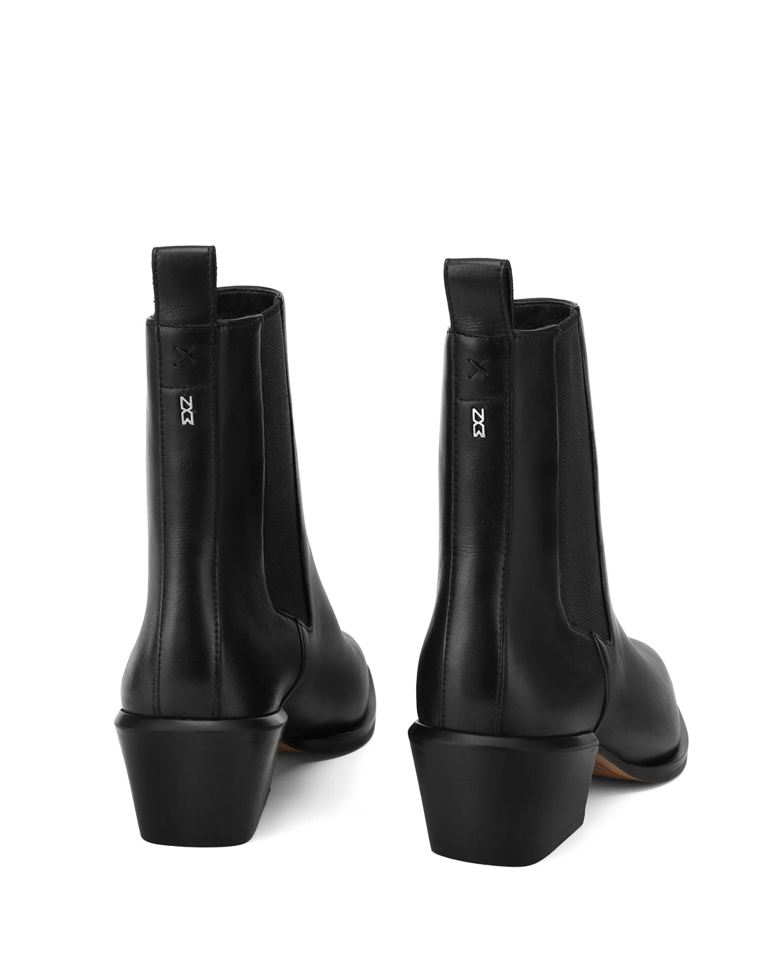 Dusi Black Leather