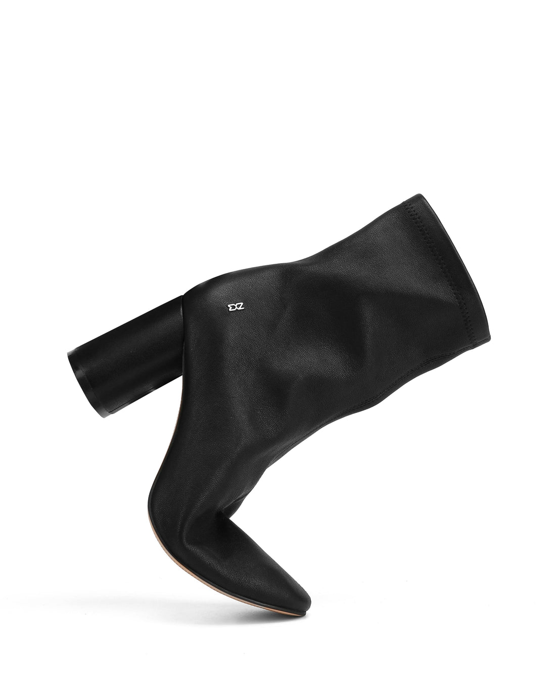 Prague Black Stretch