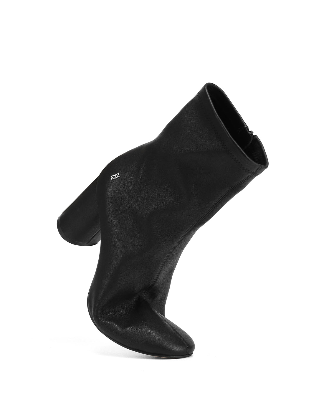 Prague Black Stretch